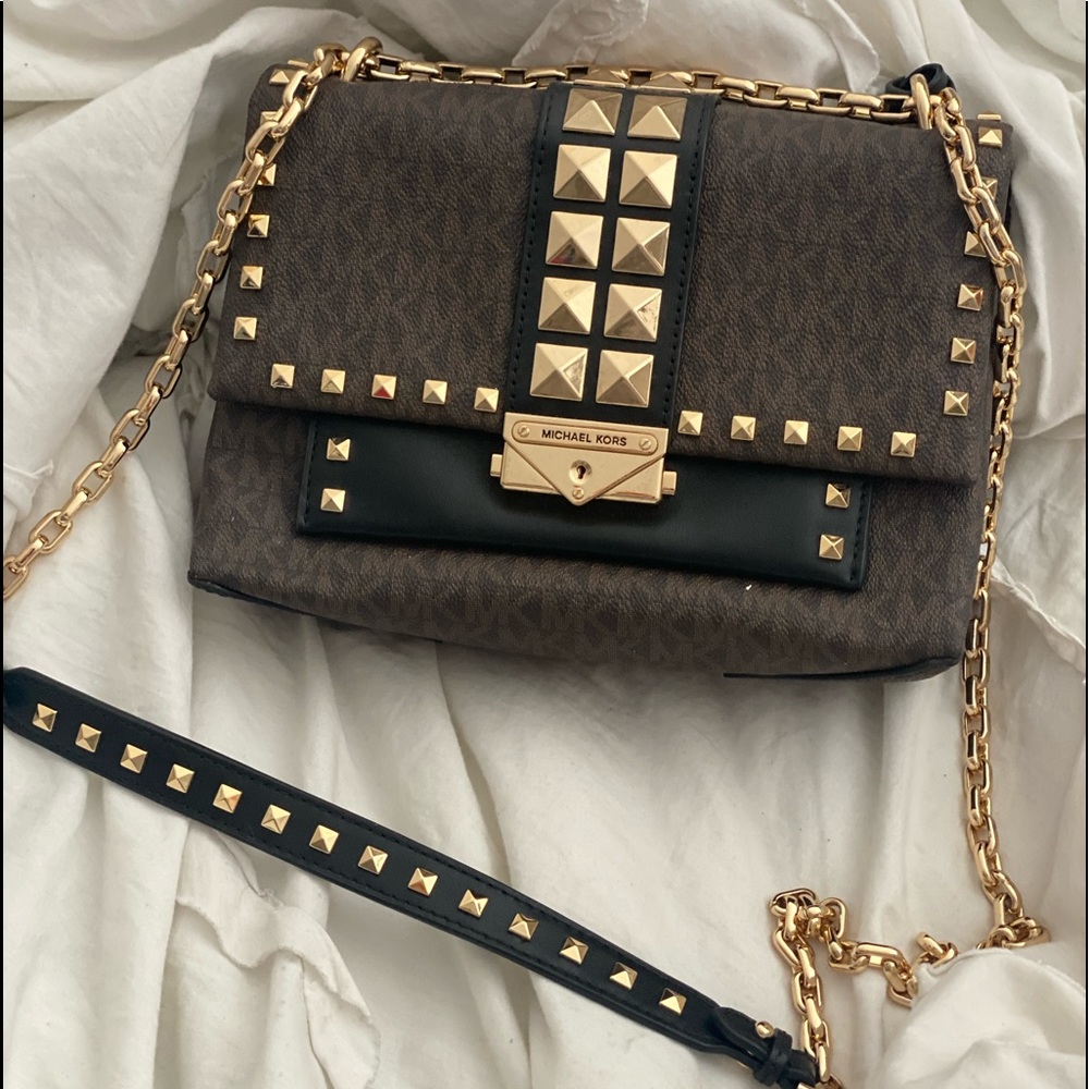 Micheal kors purse